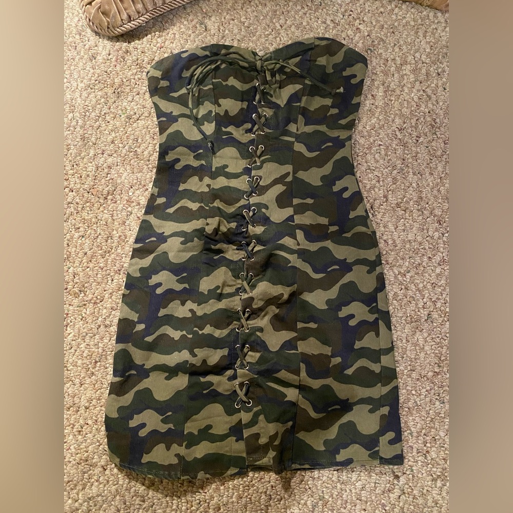Fashion nova dress
